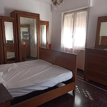 Apartman Appartamento Con Vista Mare